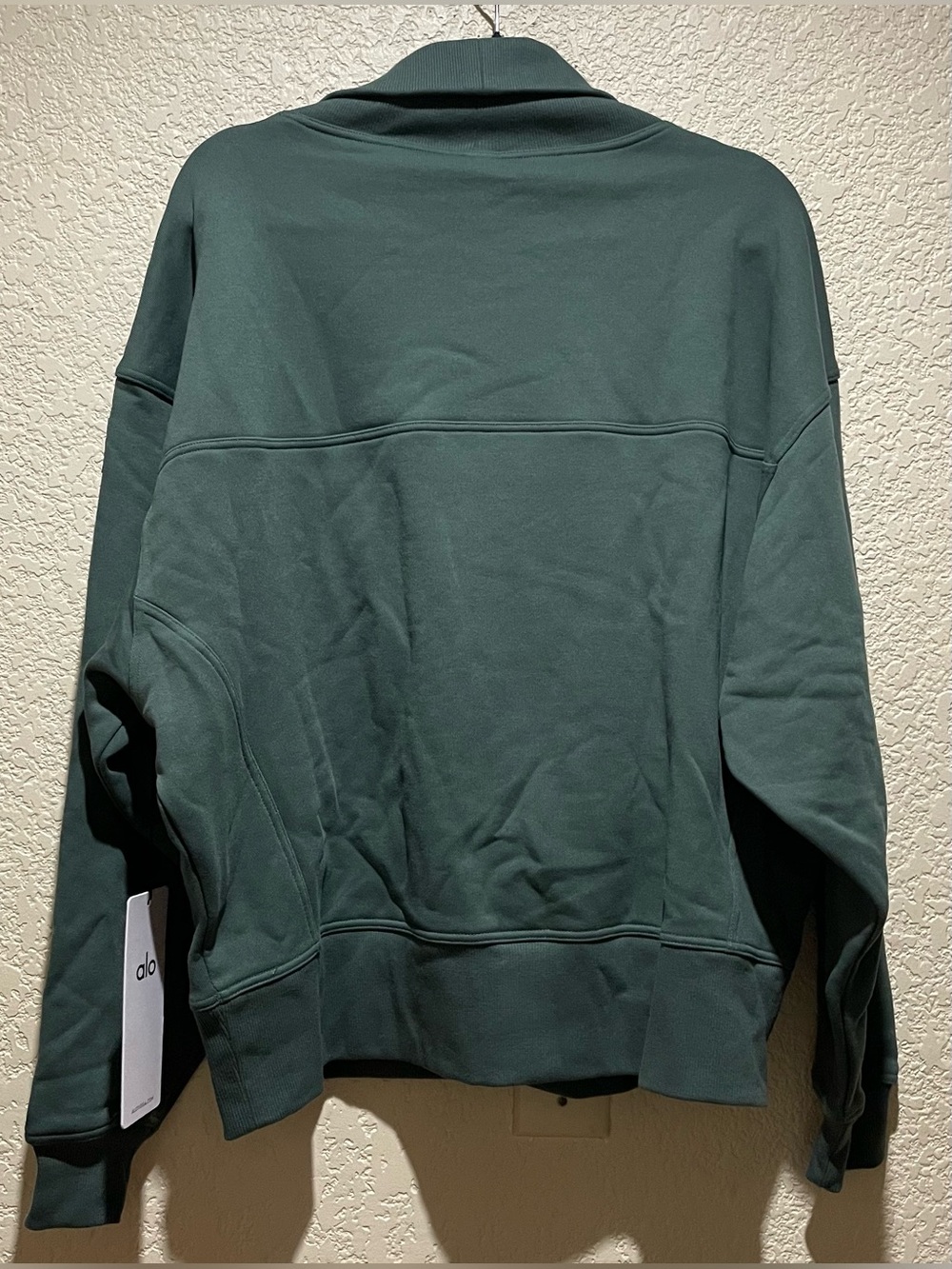 Alo Yoga NWT Hazy Mock Neck Pullover Sweatshirt Pockets in Clover Green Size S - Picture 6 of 10